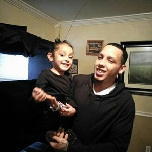 Meet your Posher, Carlos